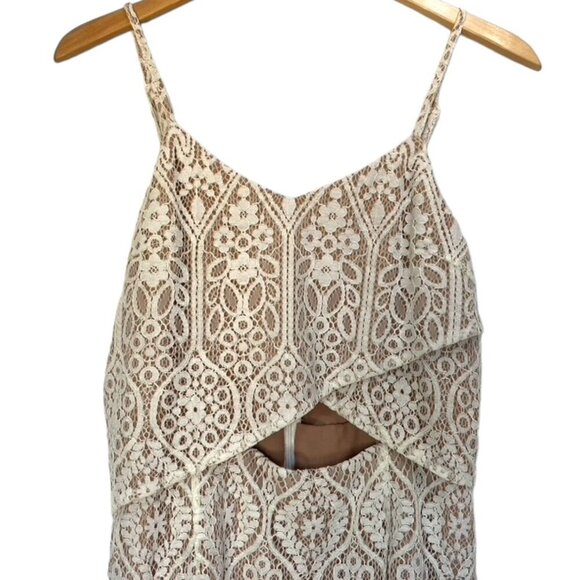 Elliatt x Revolve Tulip Dress - Picture 3 of 13